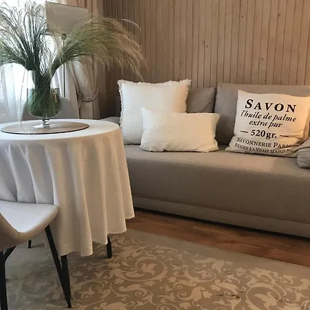 Apartment Flat 2 *